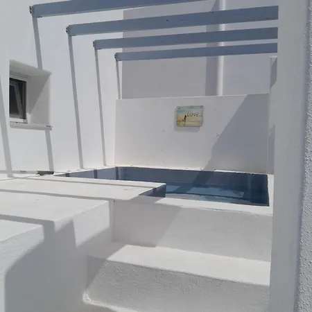 Atlantis - By S Paradise - Outdoor Jacuzzi & Seaview