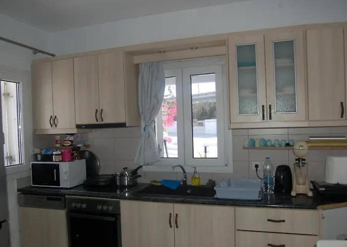 Atlantis - By S Paradise - Outdoor Jacuzzi & Seaview